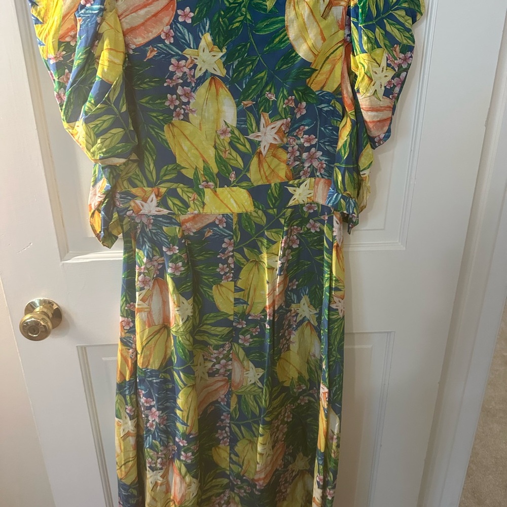 FARM Rio Tropical Floral Puff-Sleeve Midi Dress - Picture 9 of 9